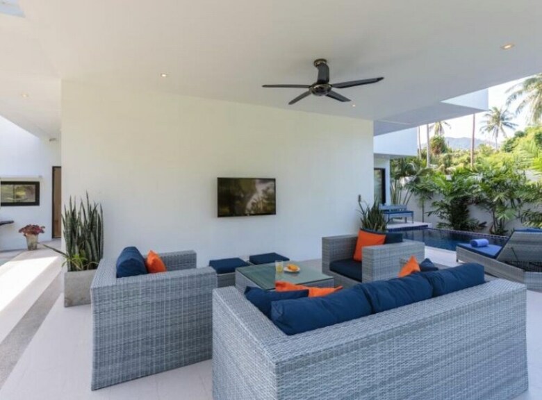 Villa 3 Bedroomed Luxury Ban Tai