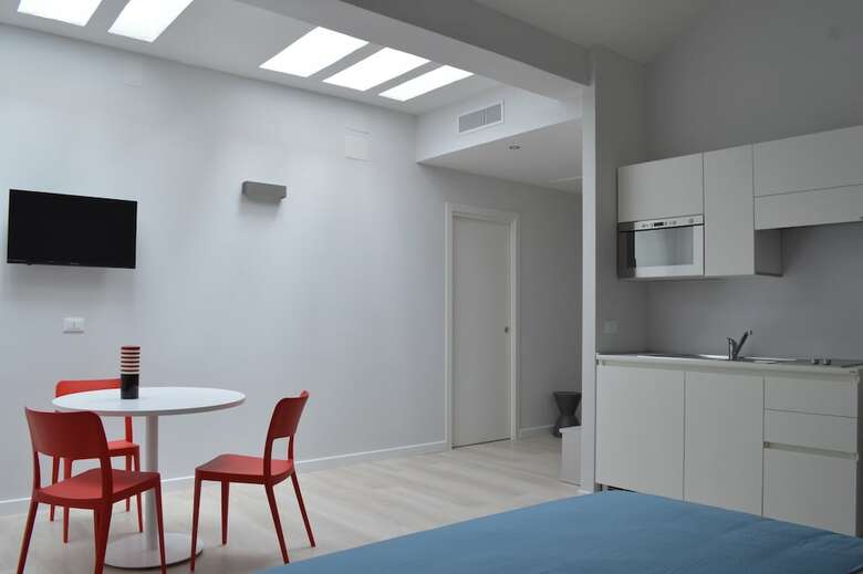Hotel Trani Rent Rooms