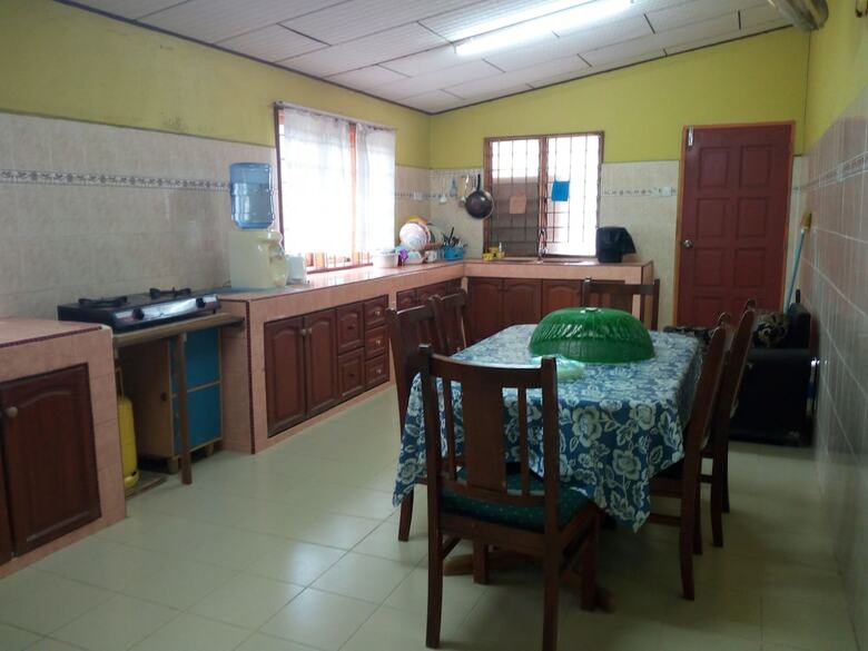 Shima Homestay
