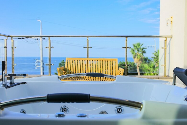 Plumeria Pension