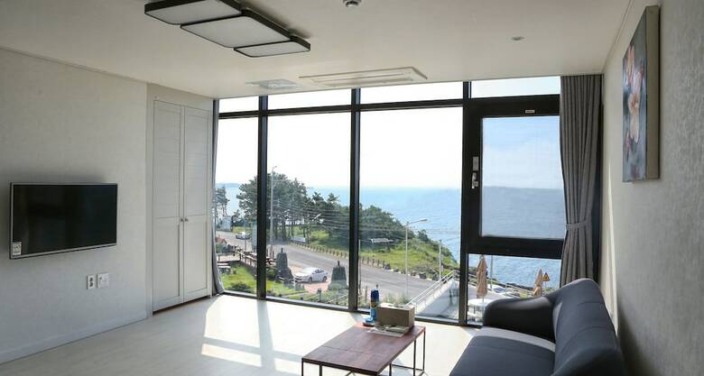 Plumeria Pension