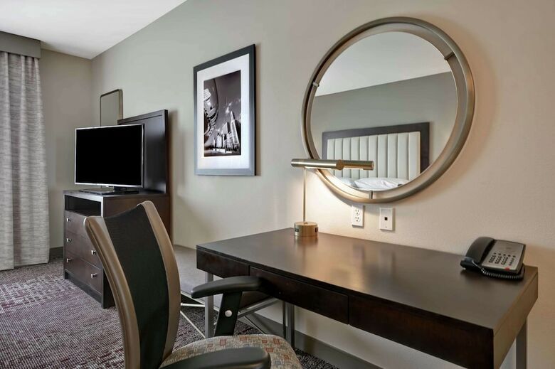 Hotel Doubletree By Hilton Chicago Midway Airport