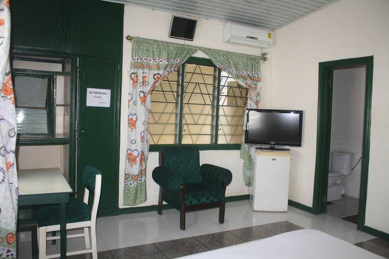 Hotel Godville Guest House