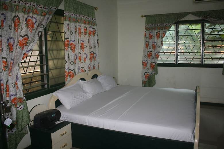 Hotel Godville Guest House