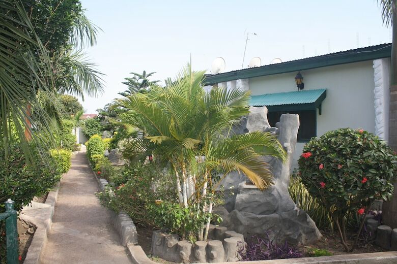 Hotel Godville Guest House