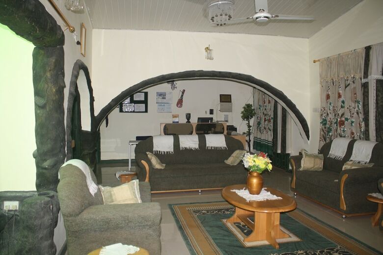 Hotel Godville Guest House