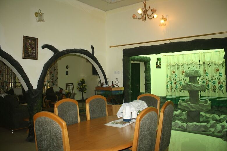 Hotel Godville Guest House