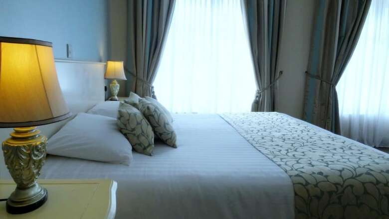 Hotel The Lough & Quay