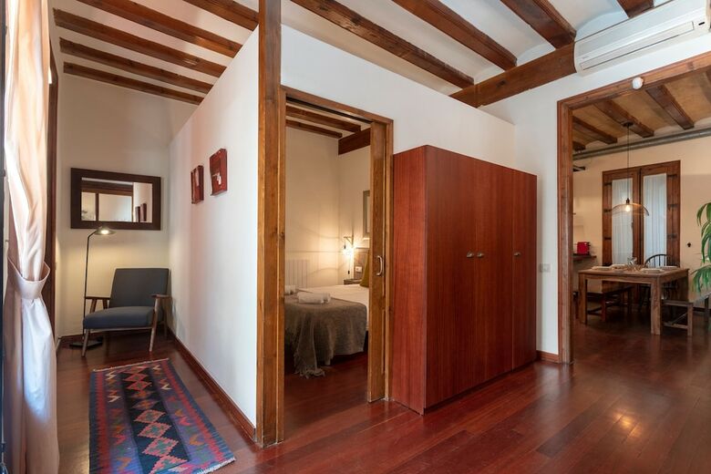 Habitat Apartments Ferran