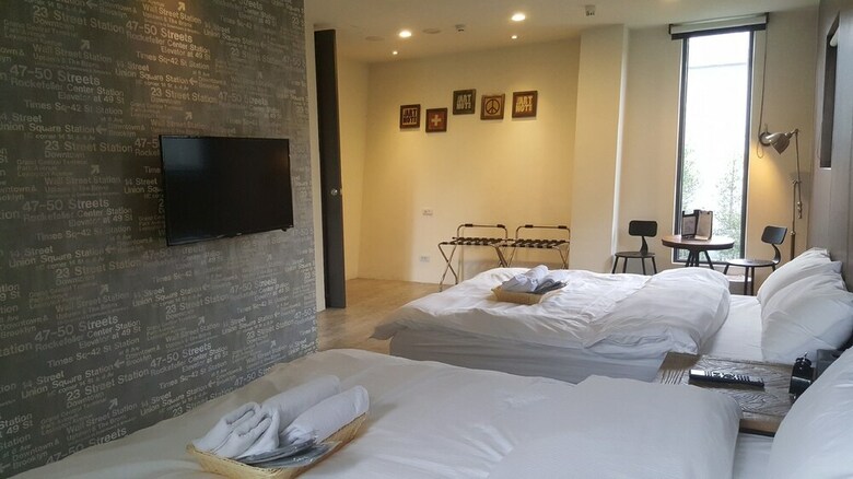Bed & Breakfast Dou House