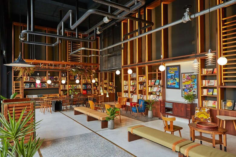 U.i.j Hotel & Hostel