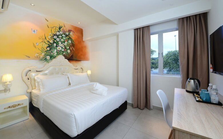 Hotel De Art Usj 21