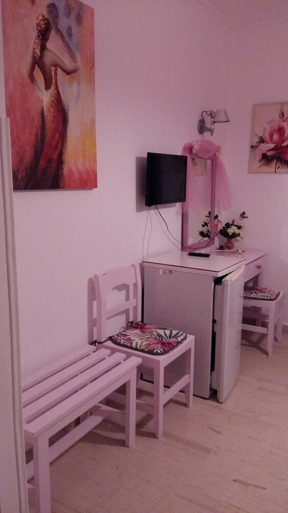 Hotel Christina Pansion- Adults Only