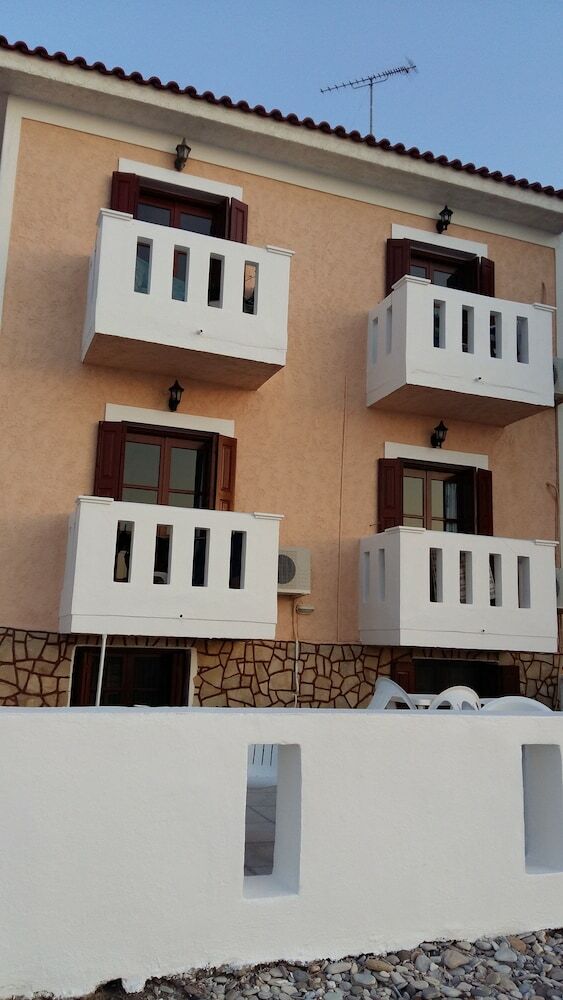 Hotel Christina Pansion- Adults Only