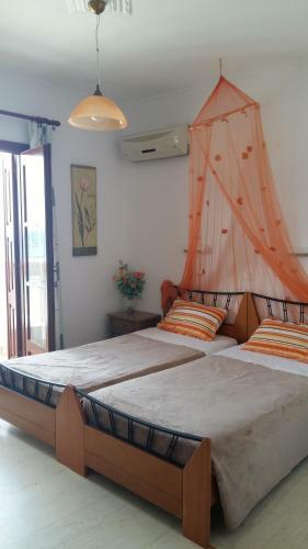 Hotel Christina Pansion- Adults Only