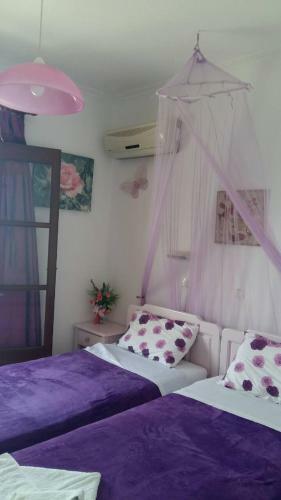 Hotel Christina Pansion- Adults Only