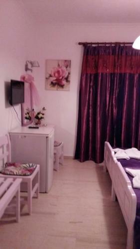 Hotel Christina Pansion- Adults Only