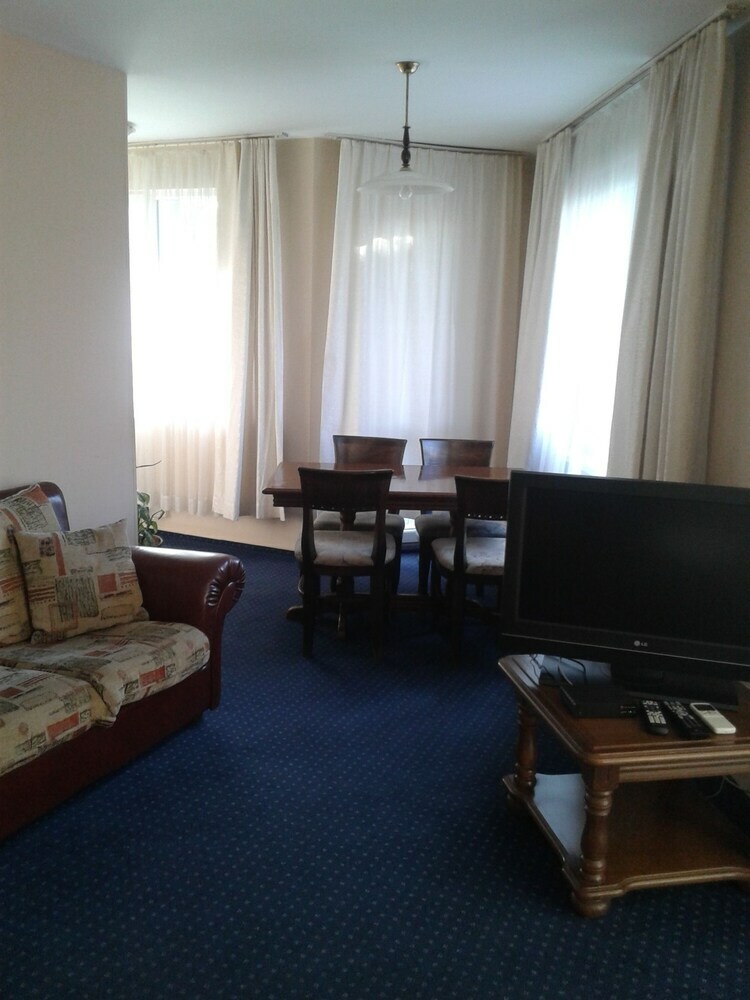 Rotasar Hotel
