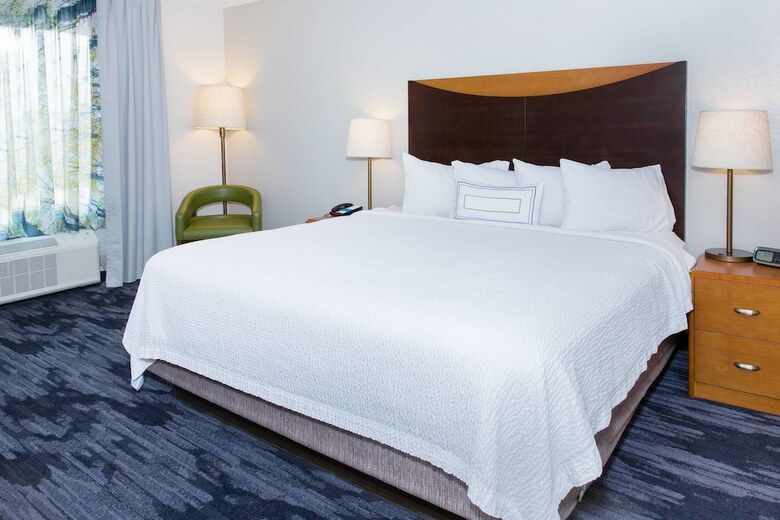 Hotel Fairfield Inn By Marriott Hays