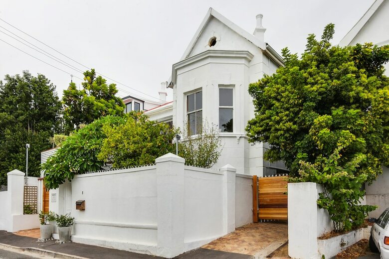 Apartamentos Green Point Garden Cottage
