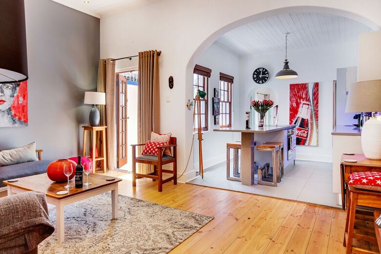 Apartamentos Green Point Garden Cottage