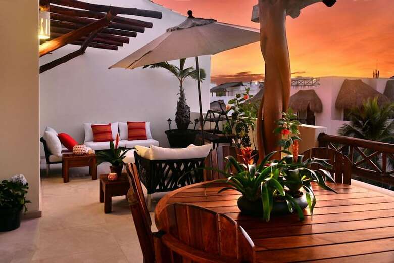 Apartamentos Las Olas Downtown Condos By Playa Paradise