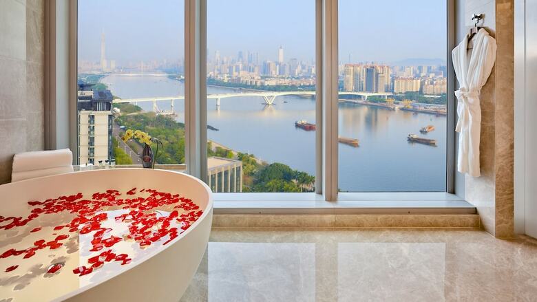 Hotel Intercontinental Guangzhou Exhibition Center