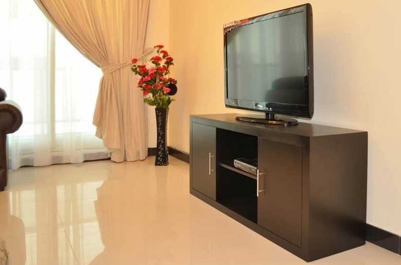 Golden Treasure Tower Family Apartment