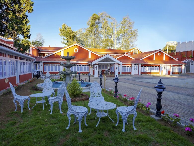 Hotel Vinnca West Downs Heritage Resort, Ooty