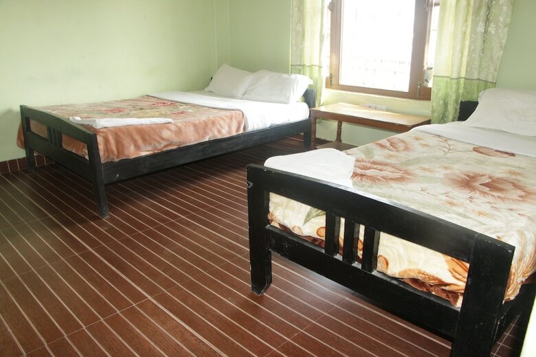 Hotel Harry Guest House & Restaurant