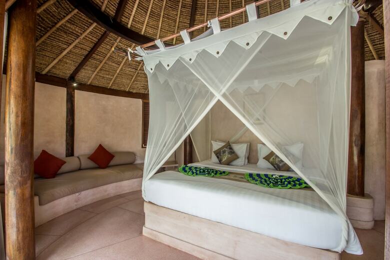 Hotel Le Nusa Beach Club