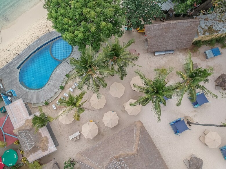 Hotel Le Nusa Beach Club