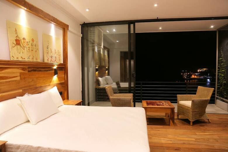 Bed & Breakfast Lakewood Residence