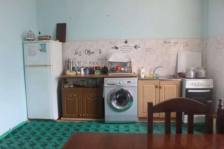 Hostal Canal Hostel