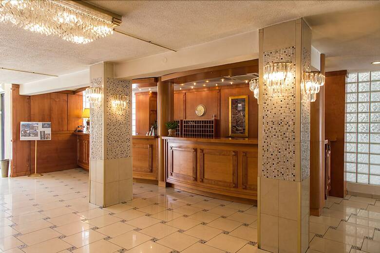 Alexios Inn Hotel