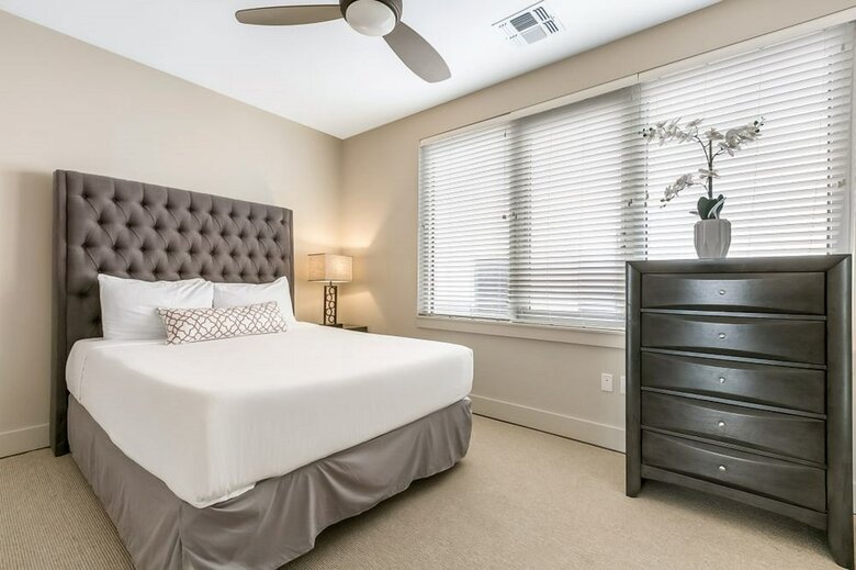 Aparthotel Luxury Condos In California Building By Hosteeva