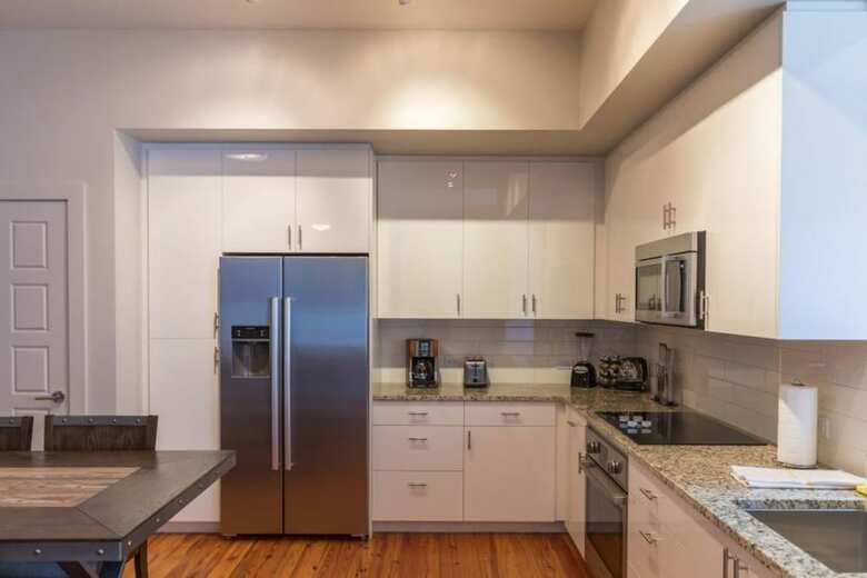 Aparthotel Luxury Condos In California Building By Hosteeva