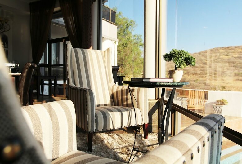 Burgs View Boutique Hotel