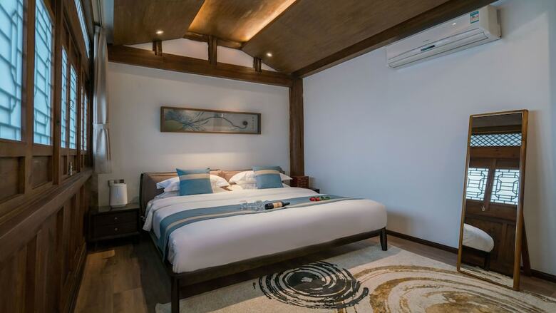 Posada Lize Graceland Artistic Suite Inn