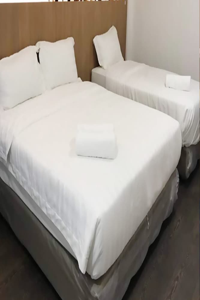 Hotel Place2stay @ General Hospital