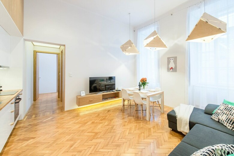 Oasis Apartments - Paulay Ede Street