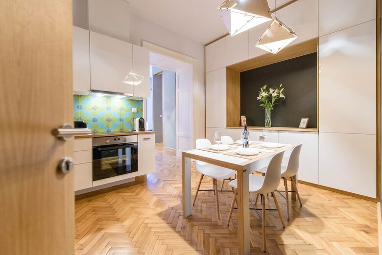 Oasis Apartments - Paulay Ede Street