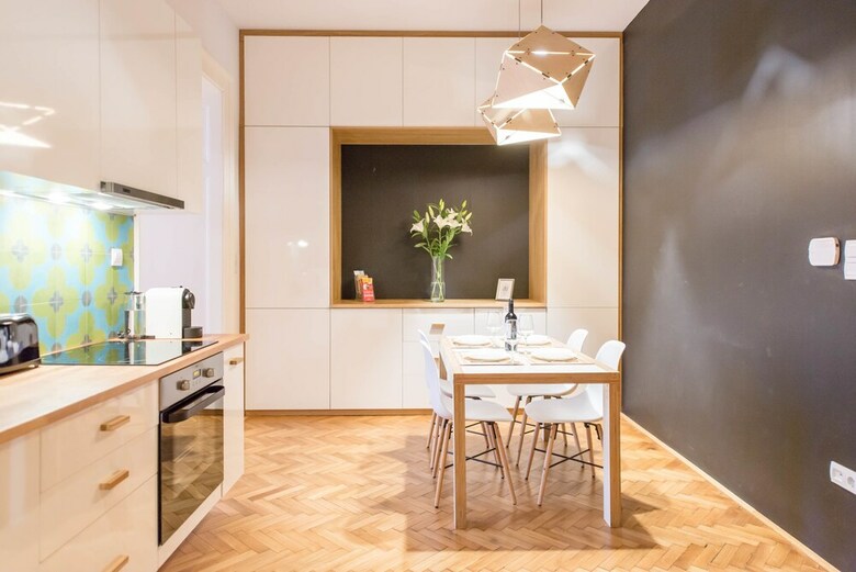 Oasis Apartments - Paulay Ede Street