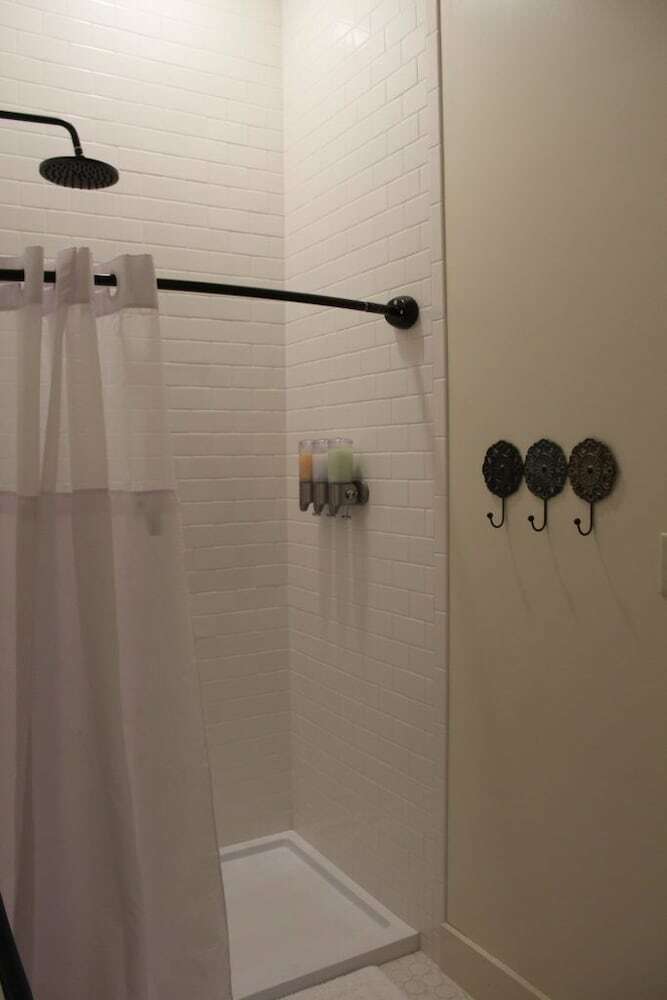 Hotel Eighteen-ninety Sleepover