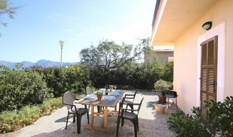 Mallorca Beach Front Line House 6 Pers