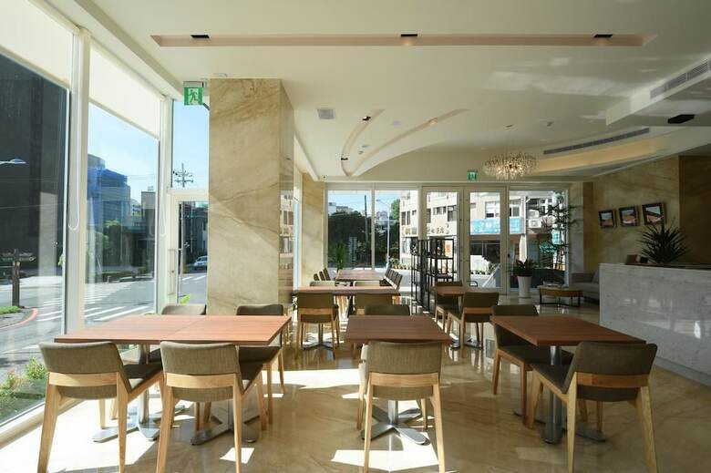 Hostal Hsing Fu Hotel