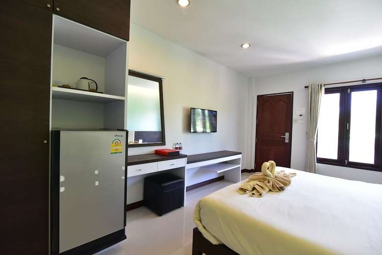 Hotel Varin Beach Resort