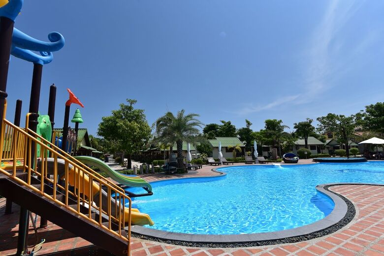 Hotel Varin Beach Resort