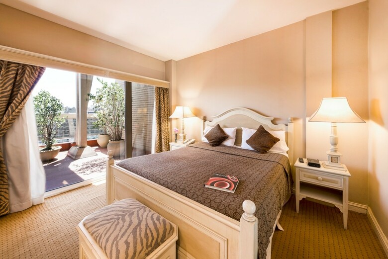 Hotel Exe Col�n