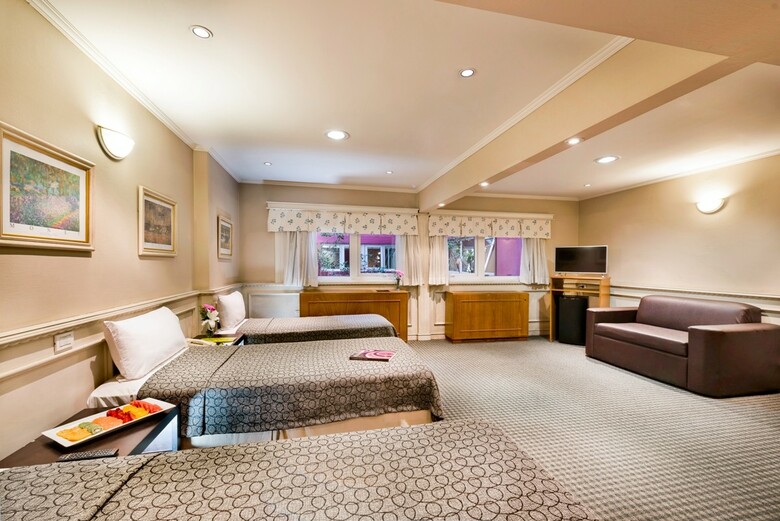 Hotel Exe Col�n